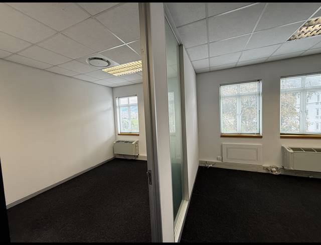 74M² OFFICE TO LET IN CONSTANTIA